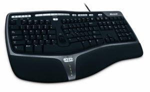 Microsoft Natural Keyboard 4000 im Ergonomische Tastatur Test 